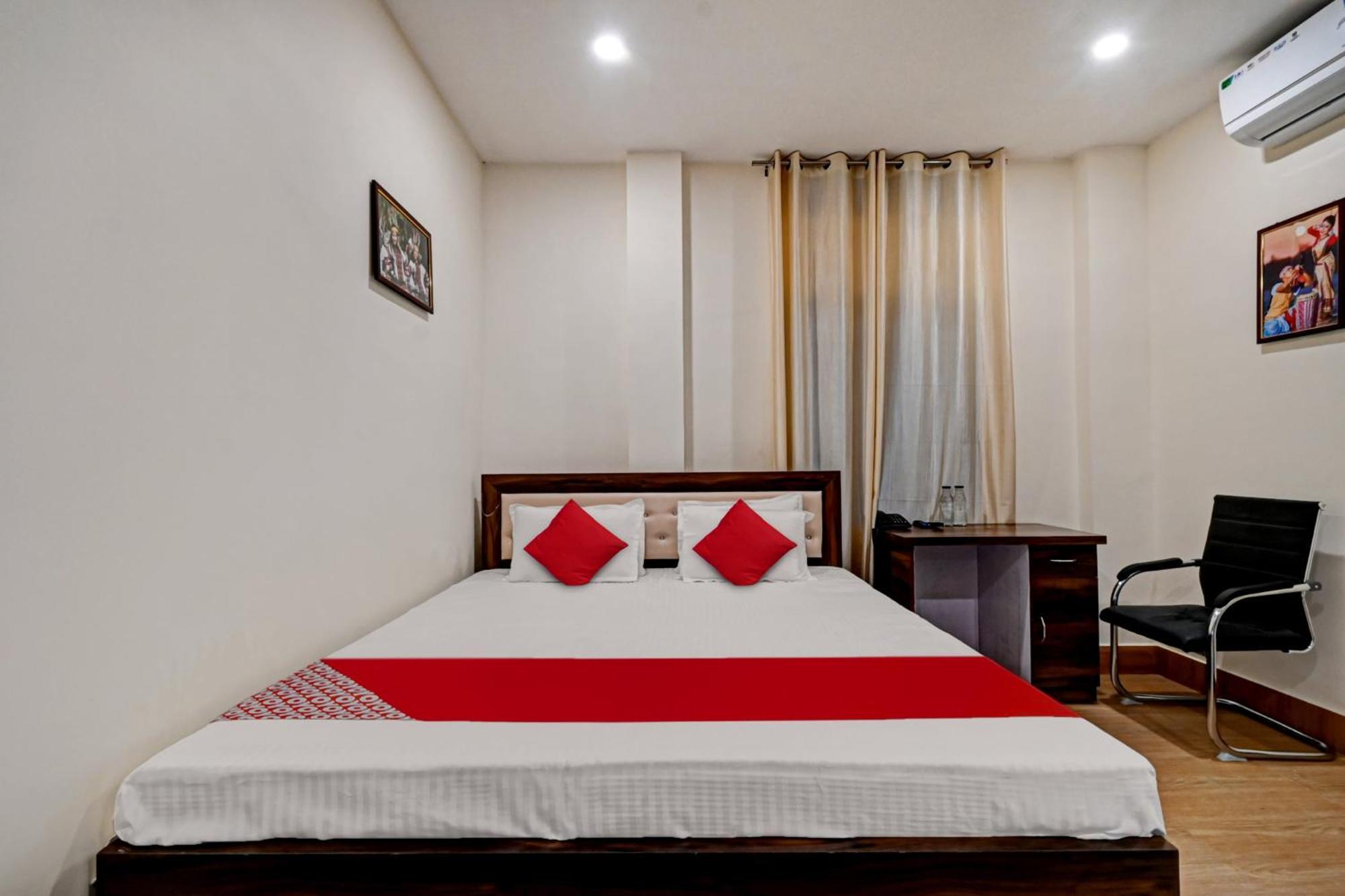 Super Hotel O Axom Inn Barpeta Экстерьер фото